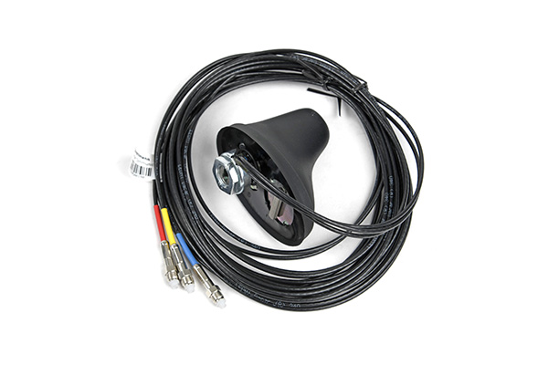 Antenne tri-band
